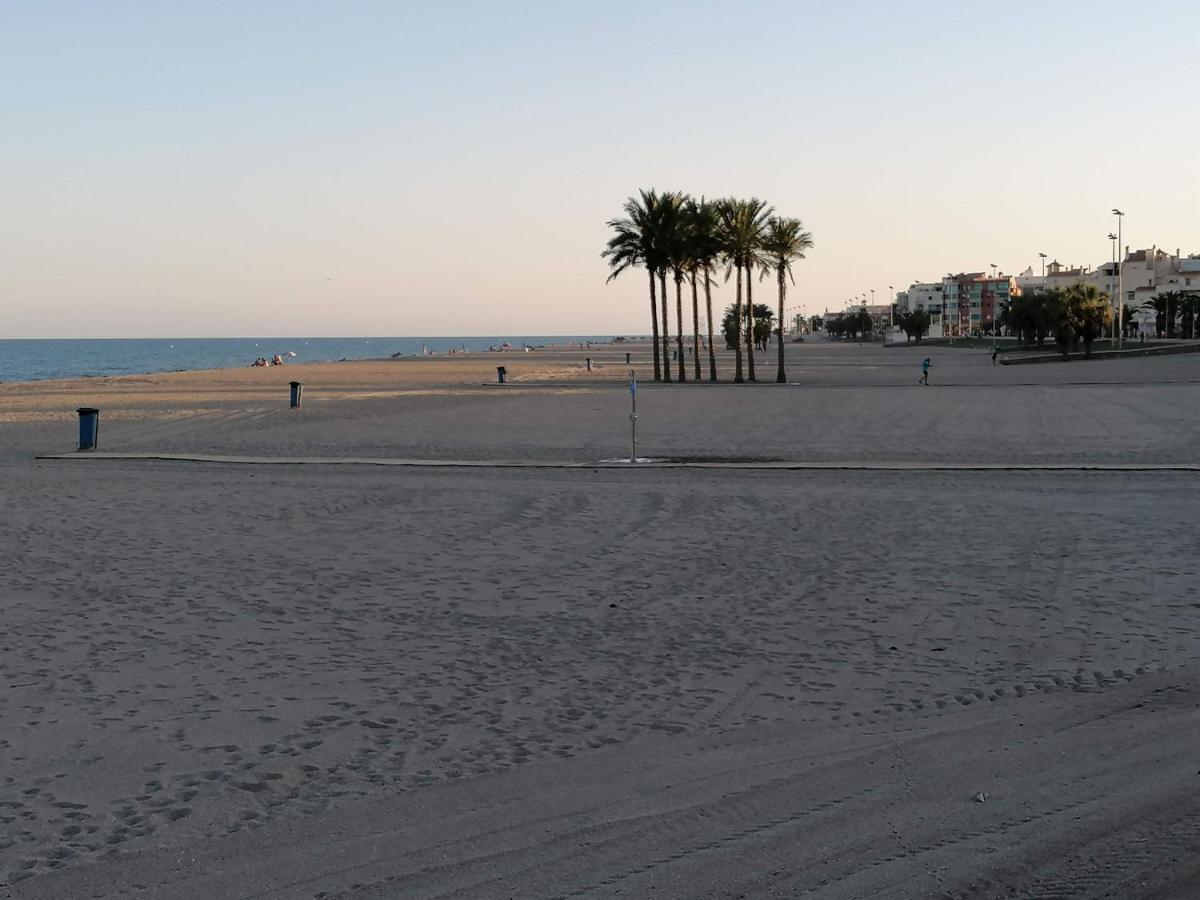 Apartamento Roquetas De Mar Muy Cerca Playa Luaran gambar